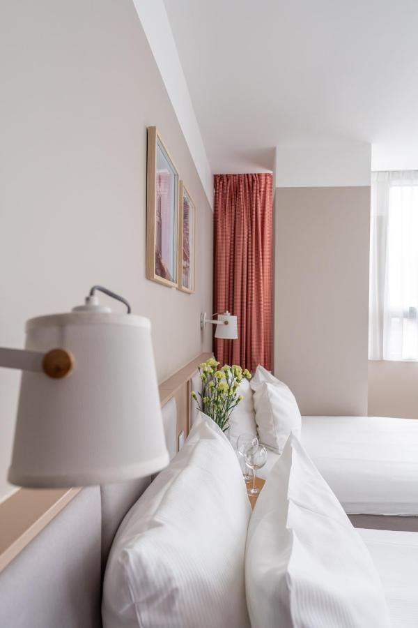 Hotel Altus Poznan Old Town - Destigo Hotels Bagian luar foto